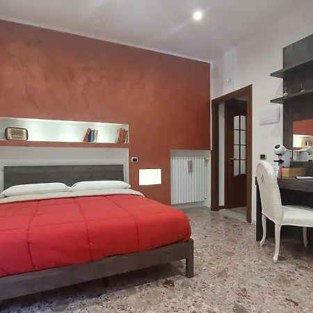 Catherine's House Bed & Breakfast Salerno